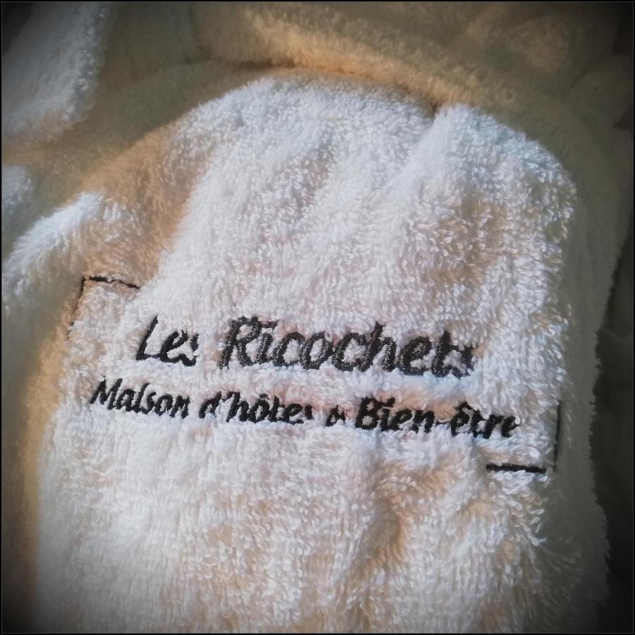 Les Ricochets - Maison D'Hotes Saint-Denis-lès-Martel Eksteriør bilde